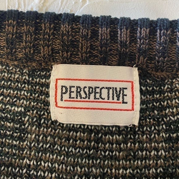 Geometric Pattern Crewneck Sweater - Brown and White - Picture 3 of 8